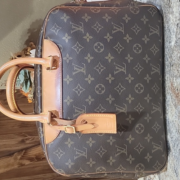 Louis Vuitton Monogram Deauville Boston Travel Hand Bag - Picture 6 of 12